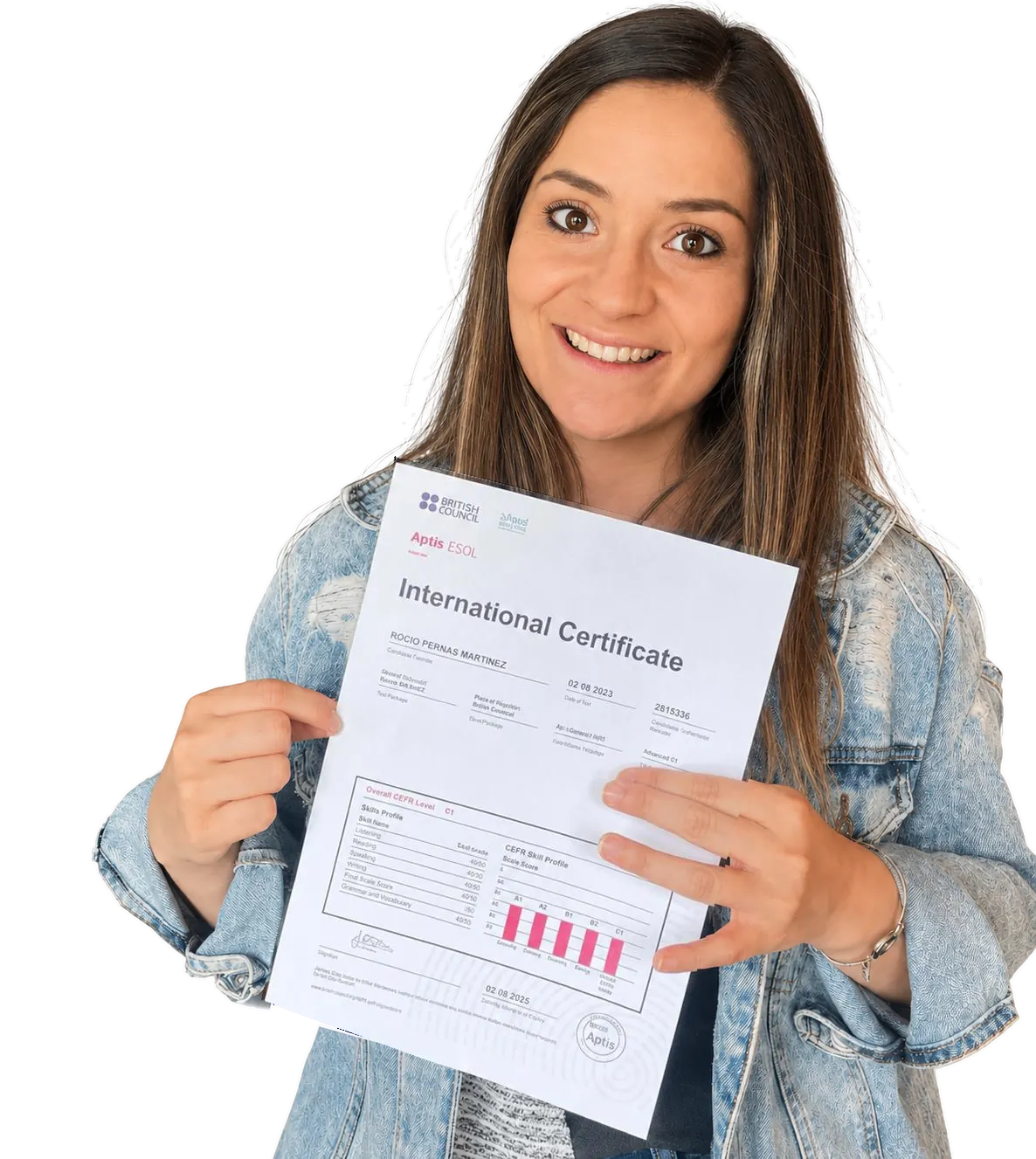 Rocío tras preparar su certificación Aptis B1-B2 con Walken School